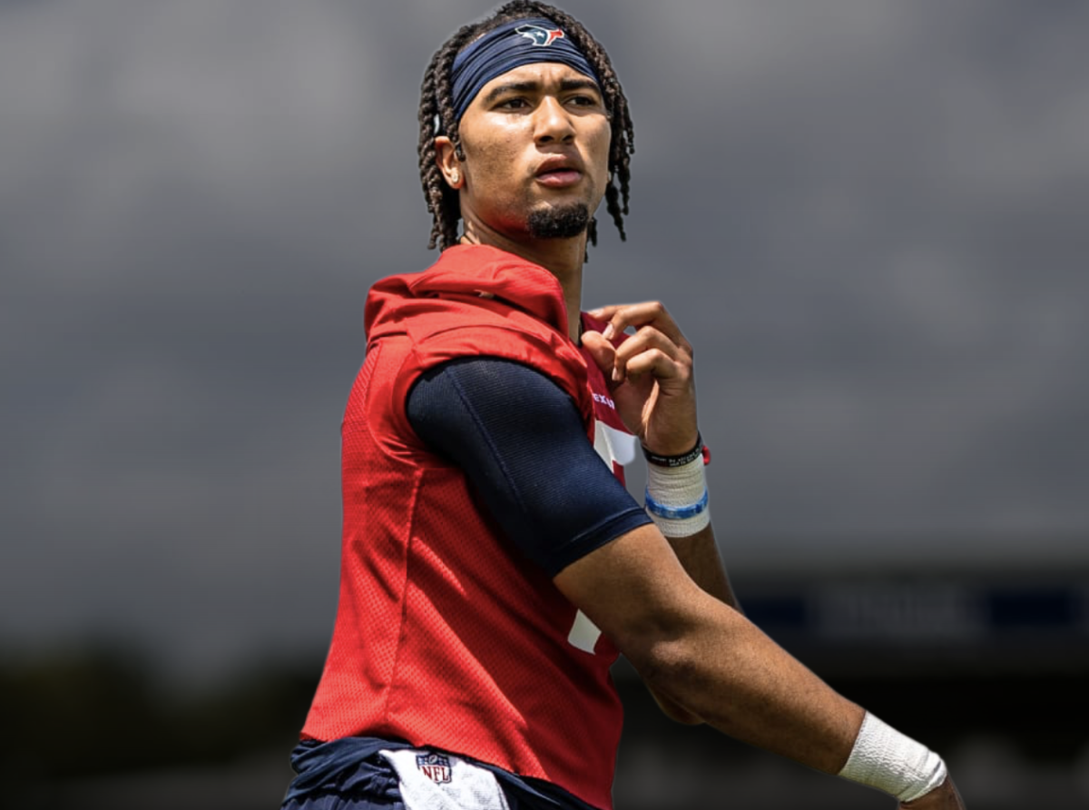 Trouble Already? Texans Camp Concerns post thumbnail image